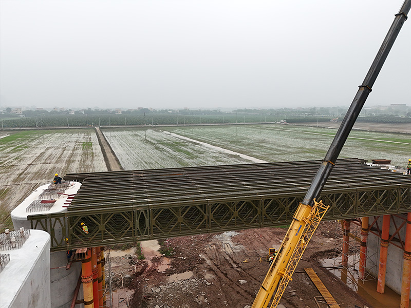 Ponte extragrande da estação Hezhou na ferrovia de alta velocidade Zhuhai–Zhaoqing