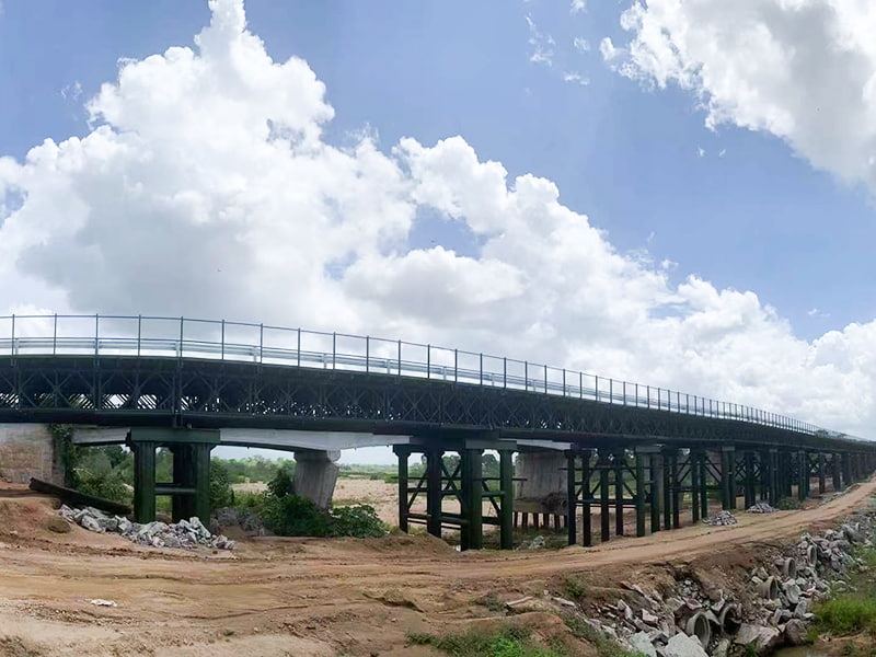 Ponte de aço personalizada