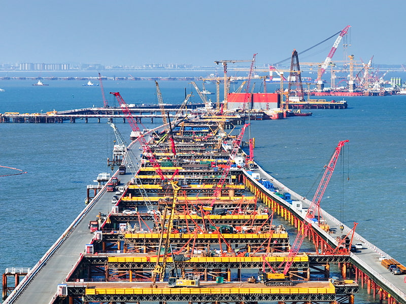 Plataformas de construção de grandes vãos para pontes