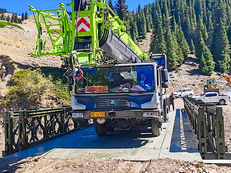 Ponte Bailey CB100 Ponte Bailey de camada única reforçada com três fileiras e anticorrosão pintada