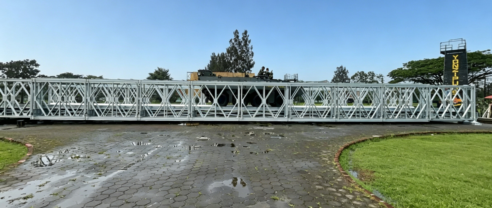 Ponte Bailey galvanizada tipo 200 reforçada de camada única e fileira dupla da Indonésia